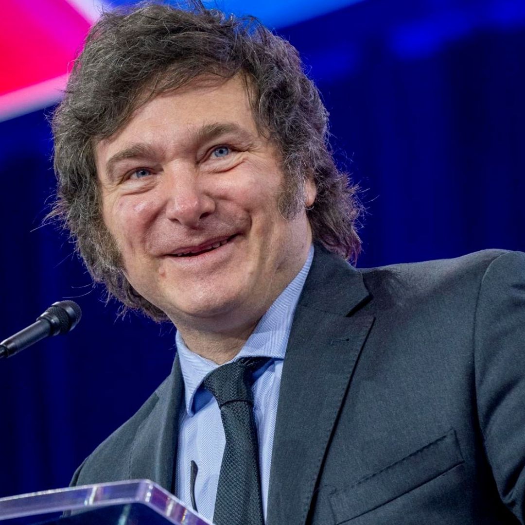Javier Milei prohibió hoy el uso del lenguaje inclusivo y cualquier referencia a la perspectiva de género