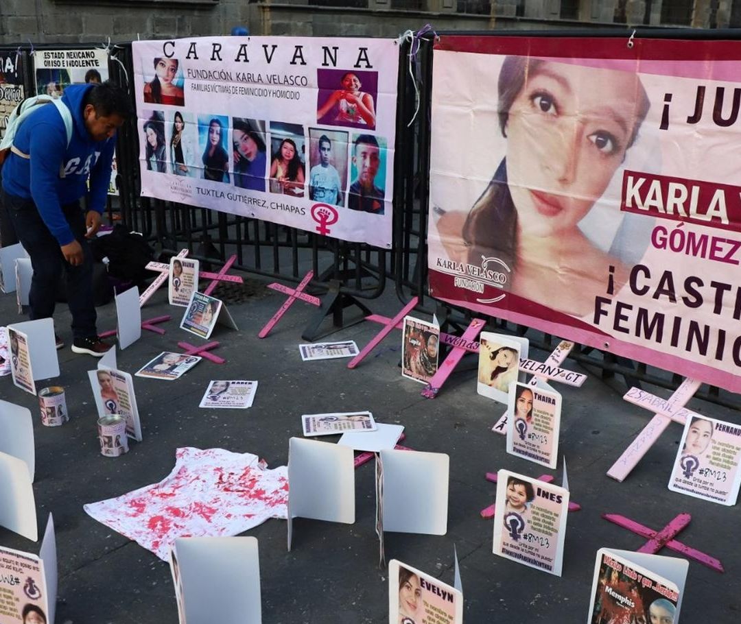 Puede ir desde chistes machistas hasta protegerse entre hombres en actos de violencia