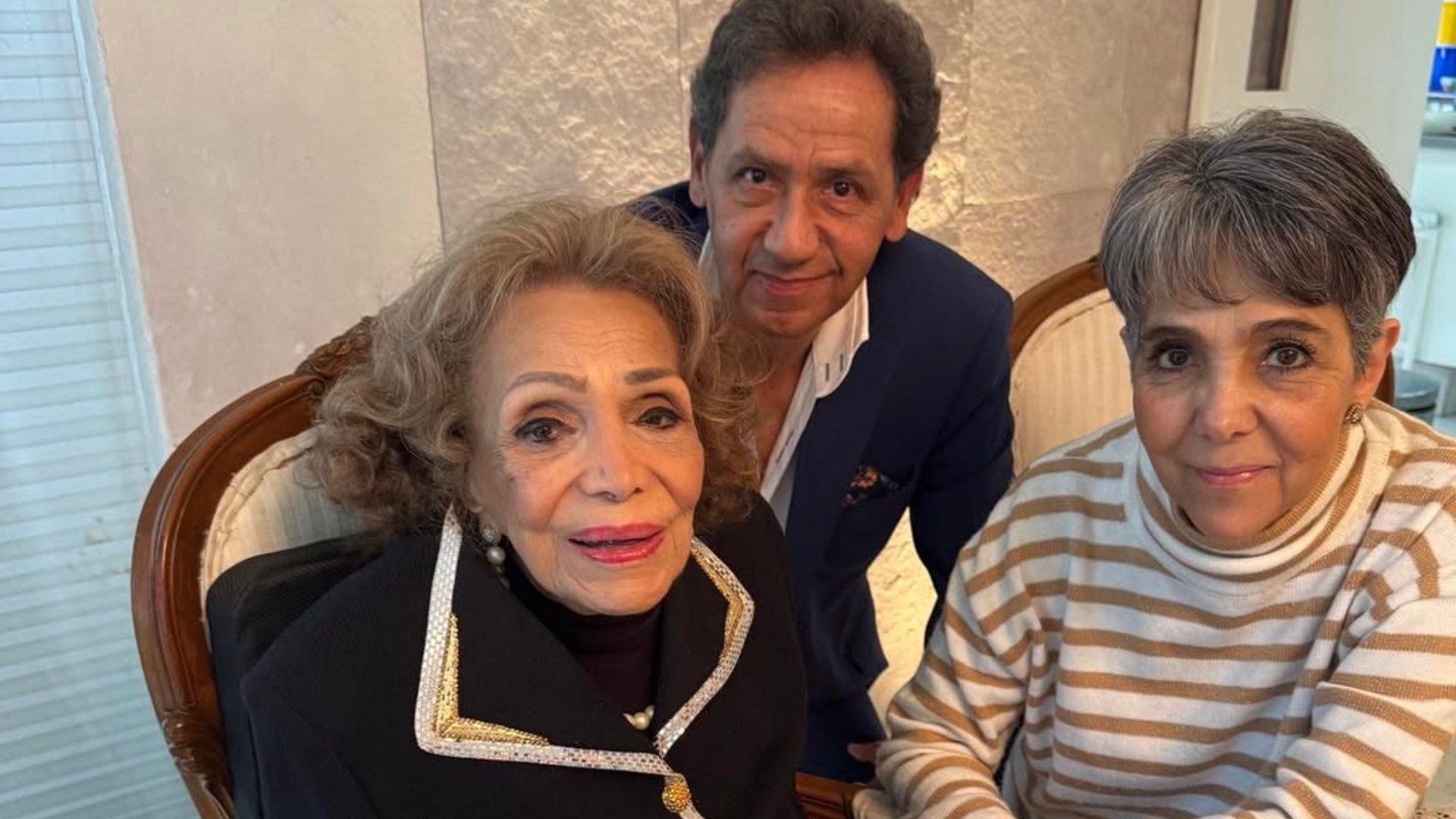 Ella es la primera actriz mexicana en rebasar el siglo de vida.