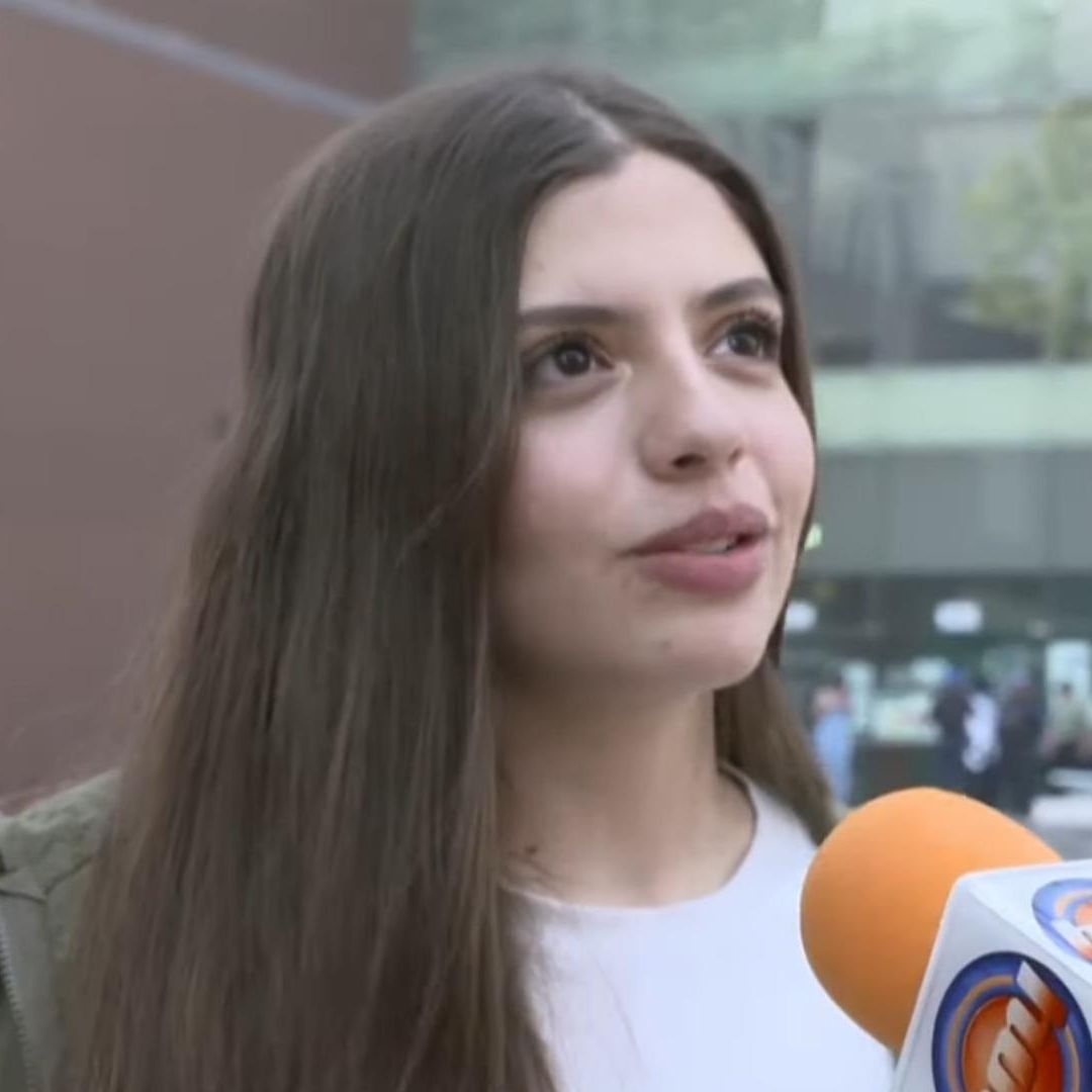 Daniela Parra afuera el Poder Judicial de la Ciudad de México