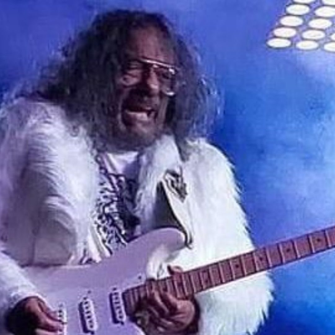 El músico tijuanense Javier Bátiz fue hospitalizado en Tijuana