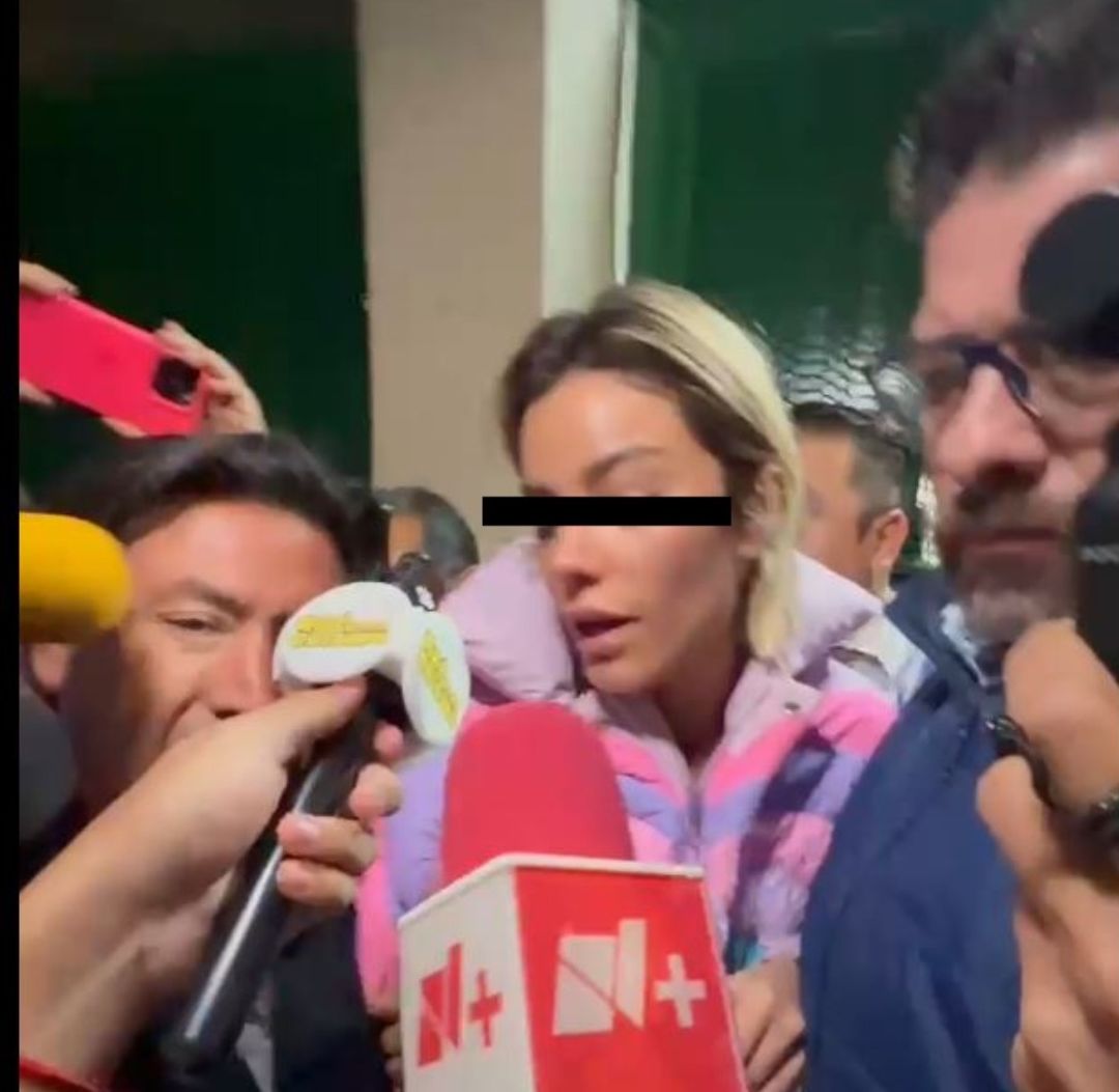 Aleska Génesis: Después de Varias Horas Sale de Tribunales, Influencer Acusada de Robo Agravado