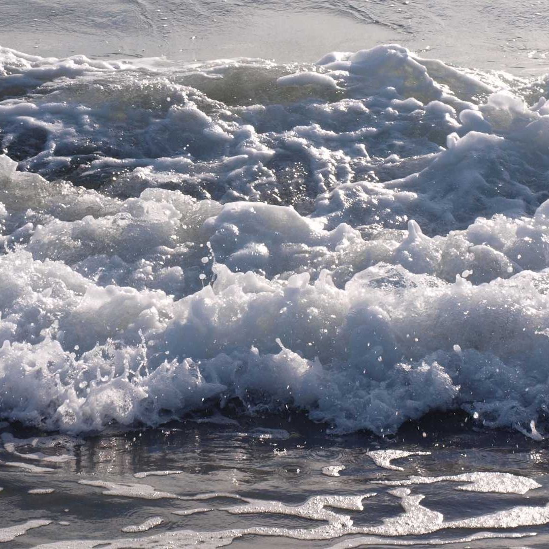 Alertan por Cierre de las Playas en Tijuana por Alto Oleaje