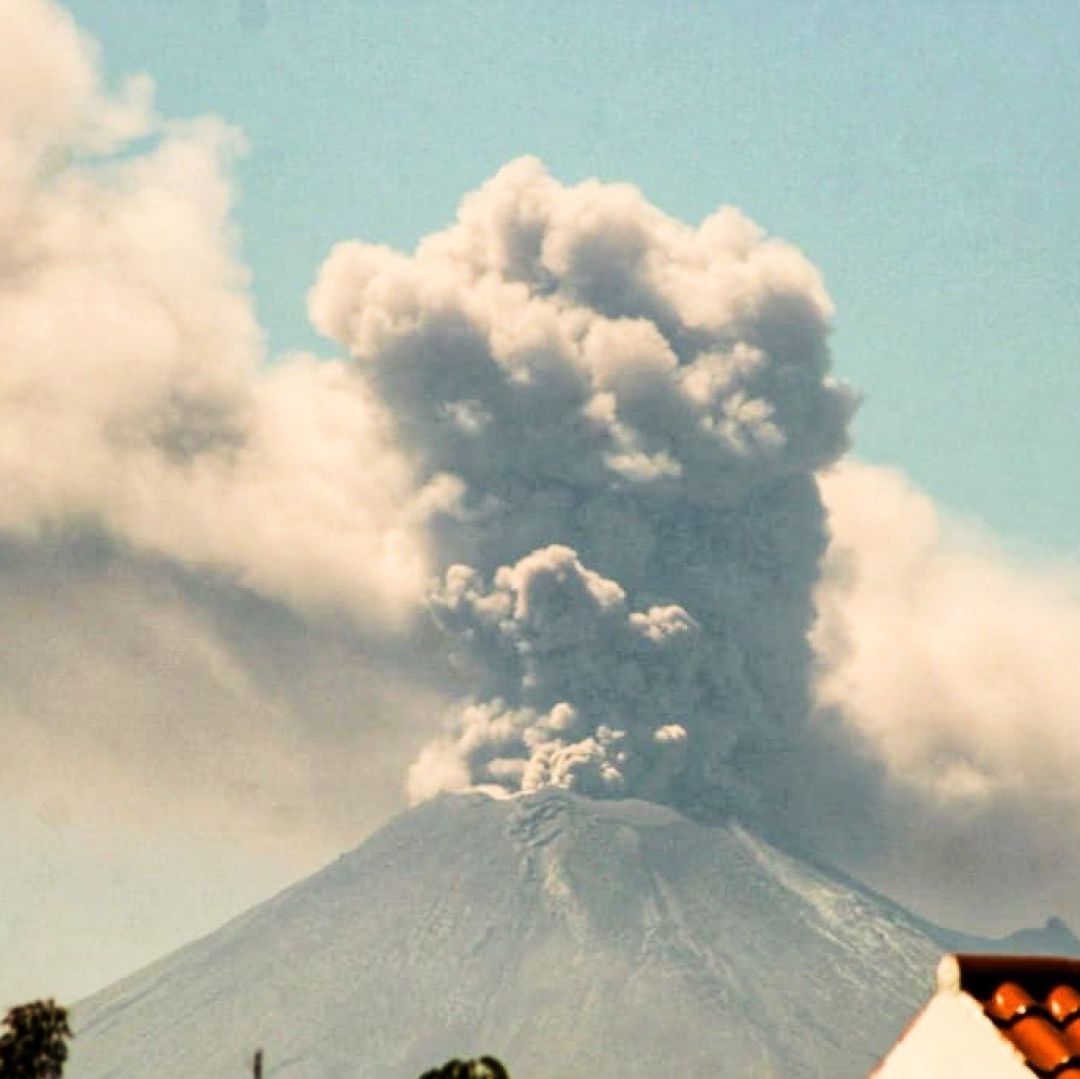 ¿Cómo Quitar la Ceniza Volcánica del Auto tras Exhalaciones del Volcán Popocatépetl? Así Limpias