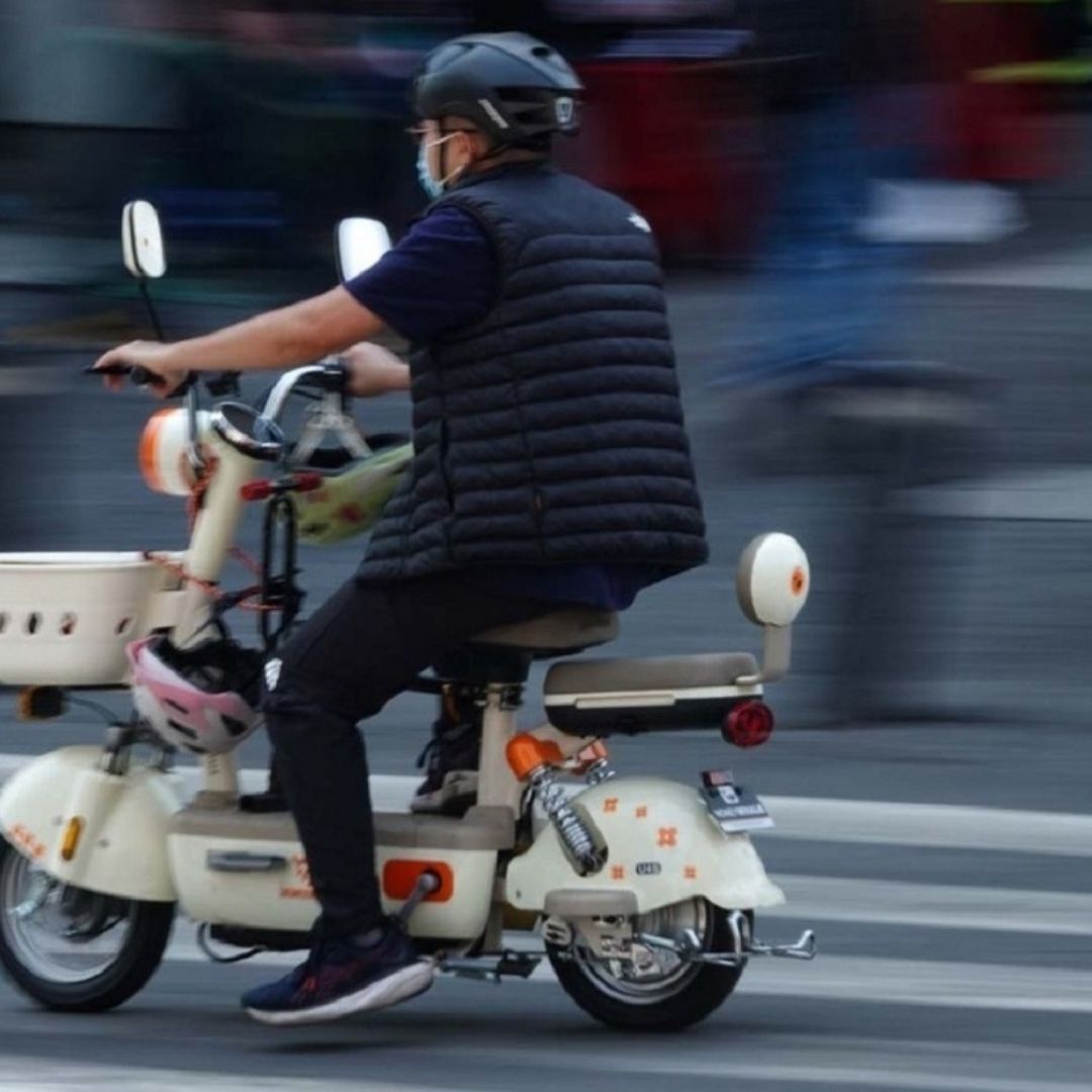 Las motos eléctricas serán consideradas automotores cuando su velocidad supere los 25 kilómetros por hora.
