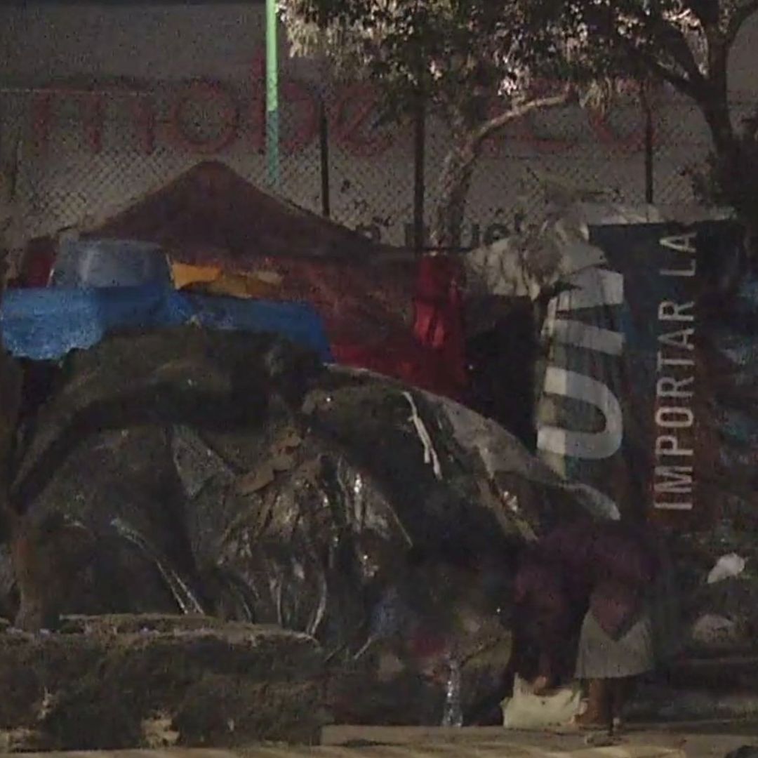 El campamento fue instalado desde hace dos años en la avenida 100 Metros, CDMX
