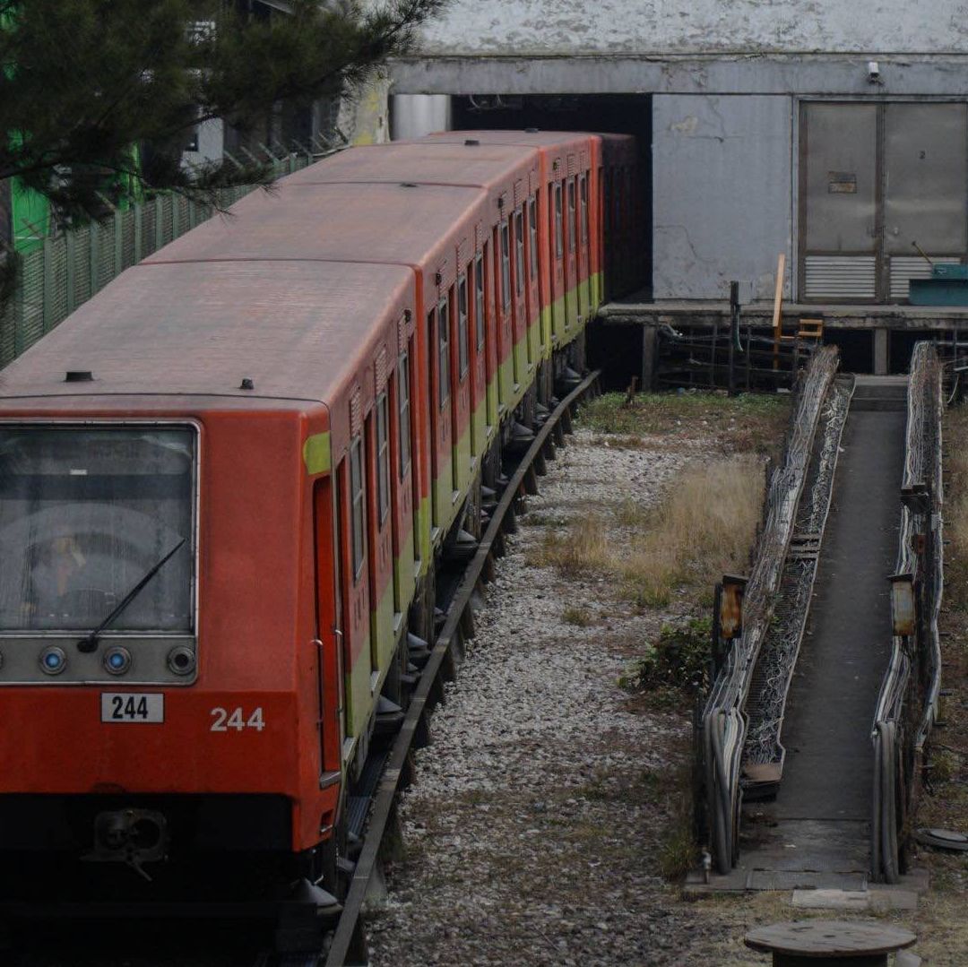 Reportan retrasos en Línea 3 del Metro el 14 de marzo