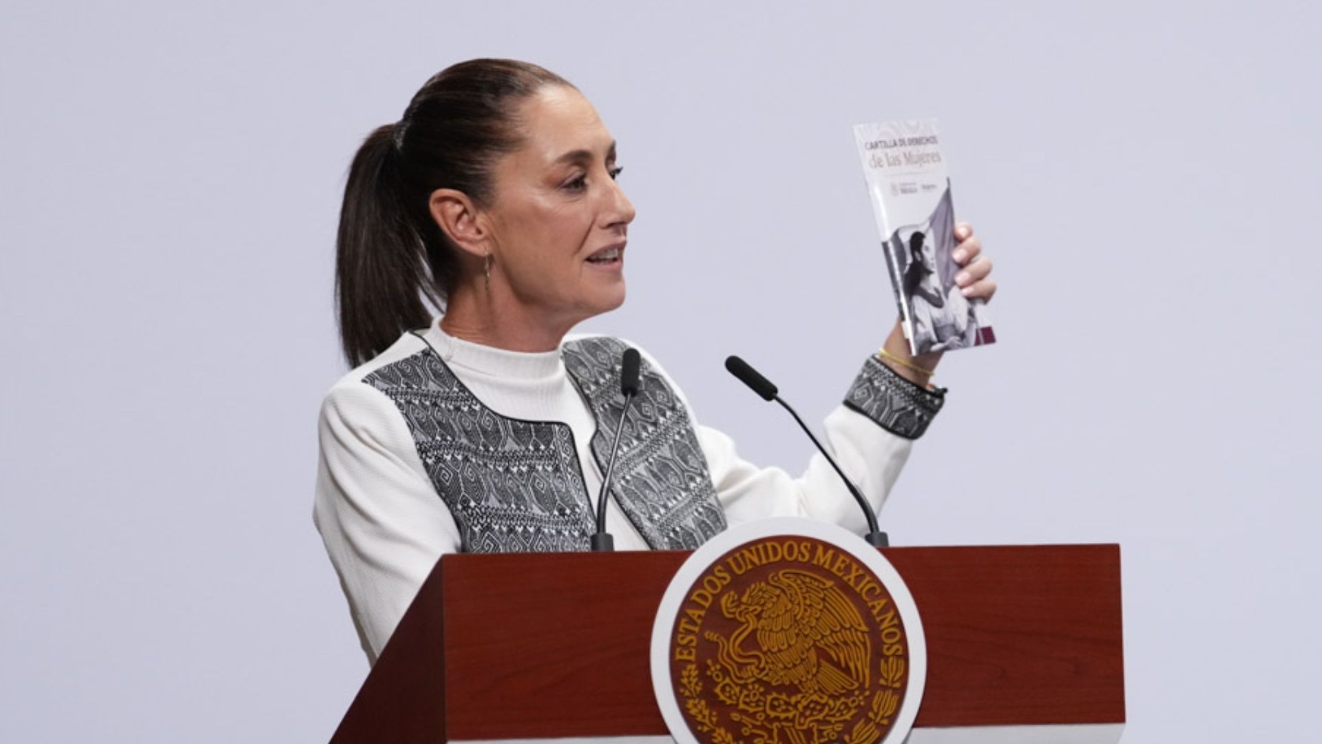 Sheinbaum Llama a Fortalecer la Paridad de Género en la Política Global