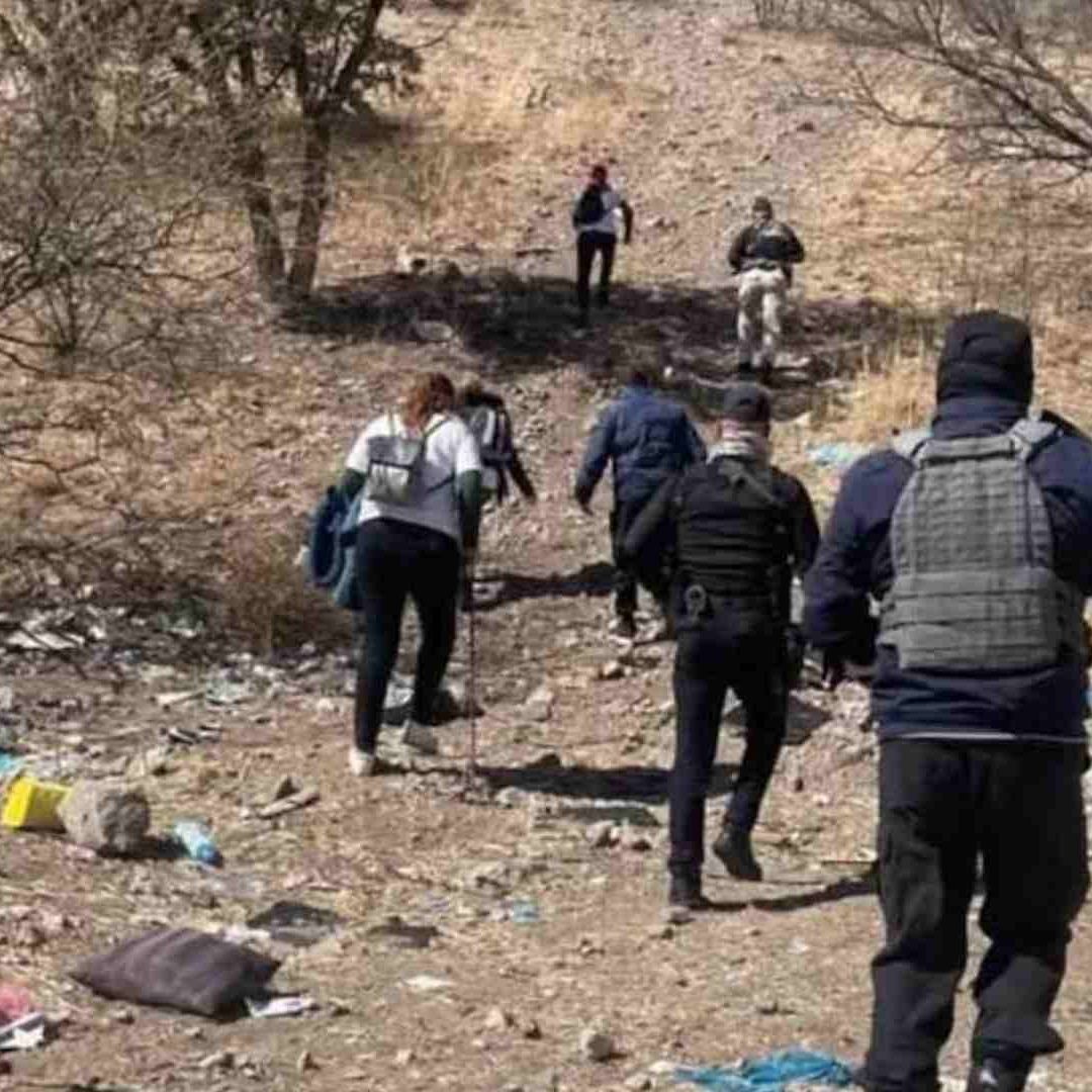 Madres Buscadoras Localizan Cuerpo Dentro de Fosa Clandestina en Nogales