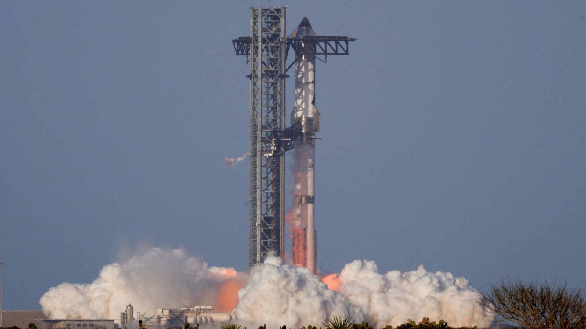 Elon Musk Pone Fecha para Misión a Marte y Llevará un Pasajero Especial