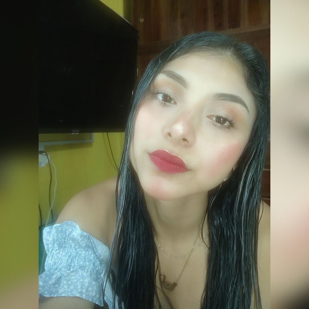Mitzi, enfermera hallada sin vida en auto hotel de Minatitlán