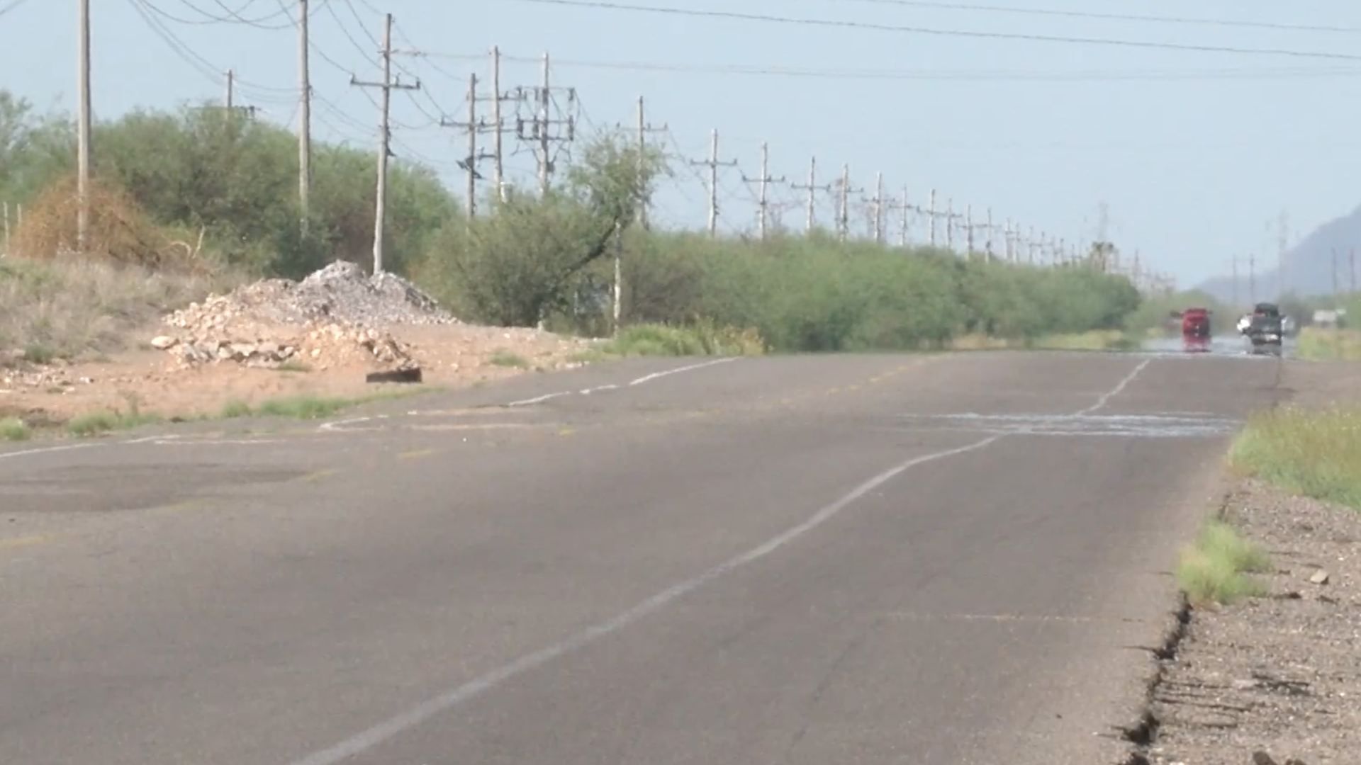 Encuentran a Dos Hombres Muertos Envueltos en Cobijas en la Salida Sahuaripa