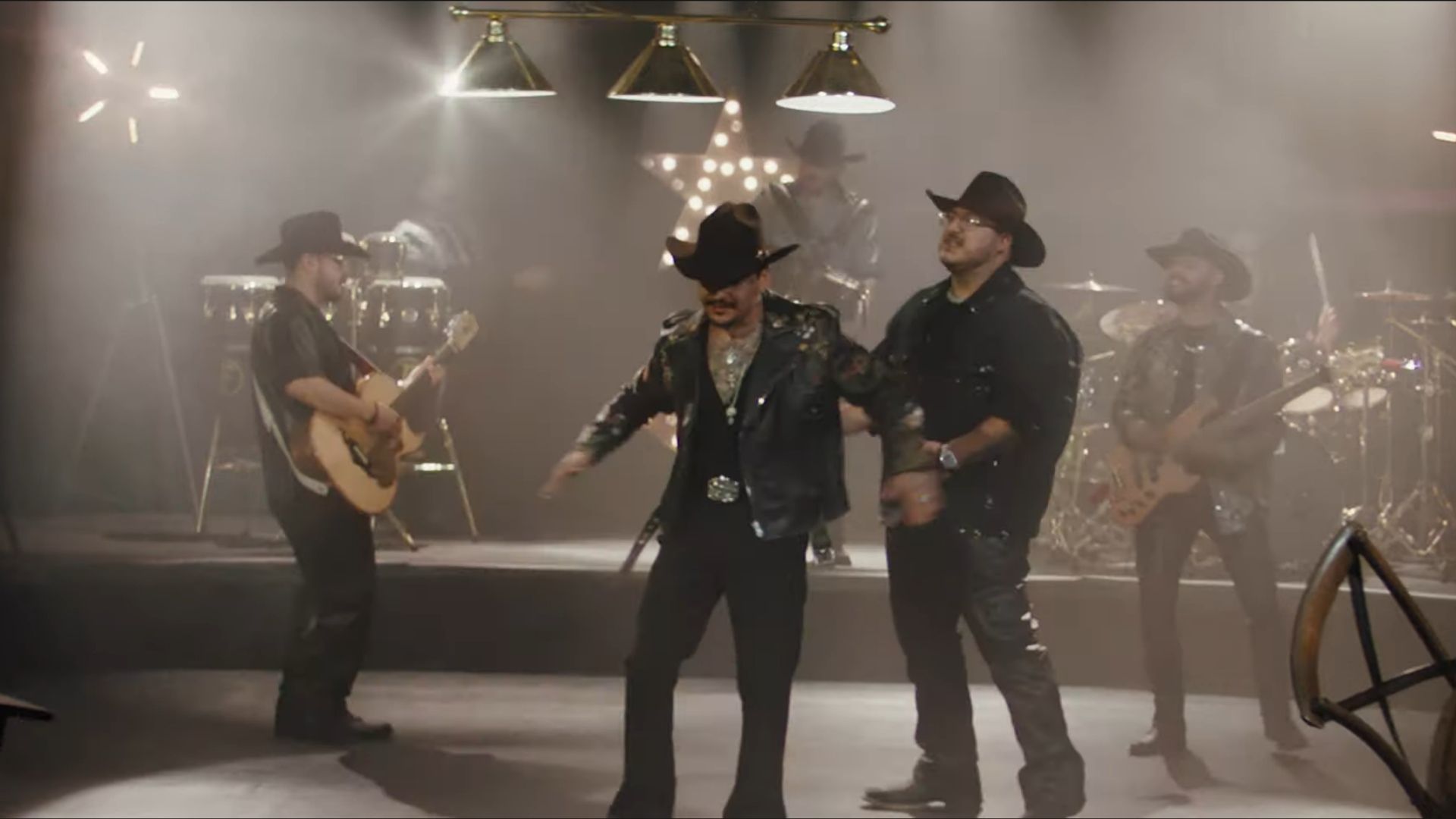Grupo Frontera y Christian Nodal unen fuerzas en Ya pedo quién sabe