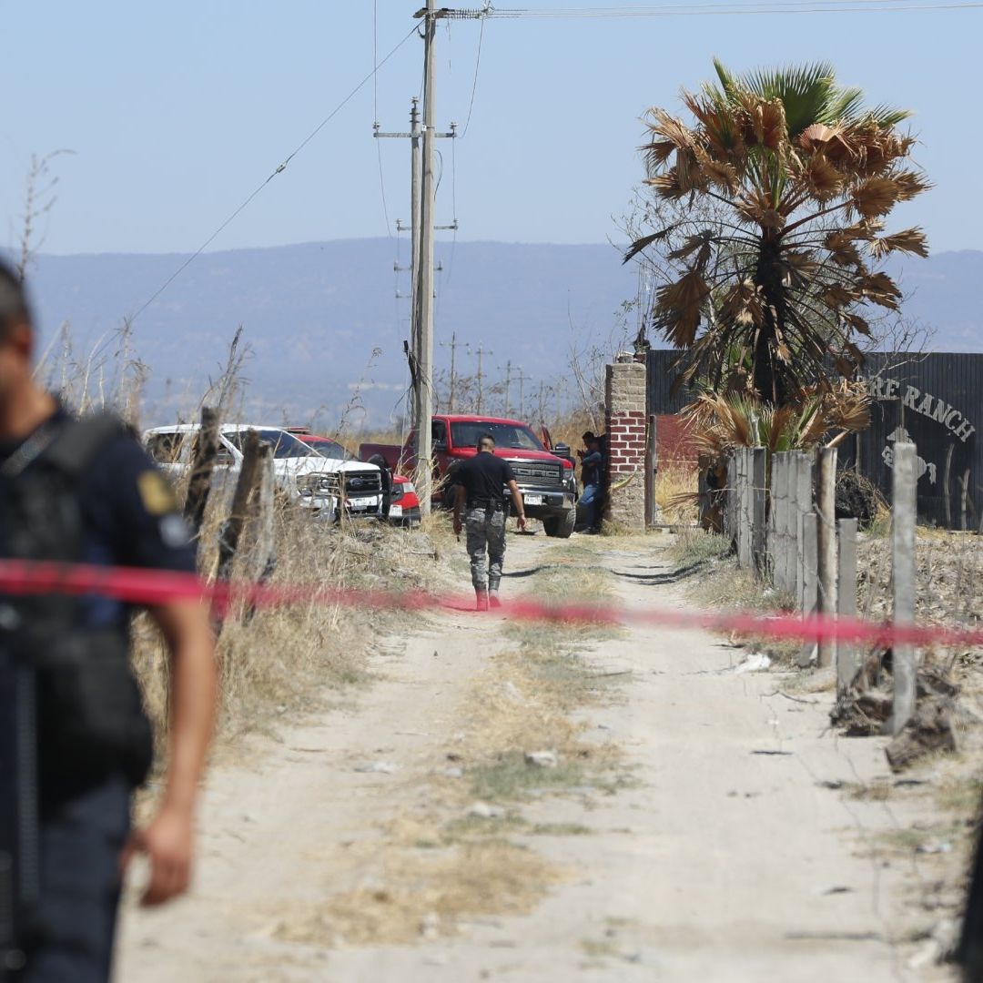 "Pagamos Justos por Pecadores":  Negocios Lamentan Desplomes de Ventas por Rancho Izaguirre