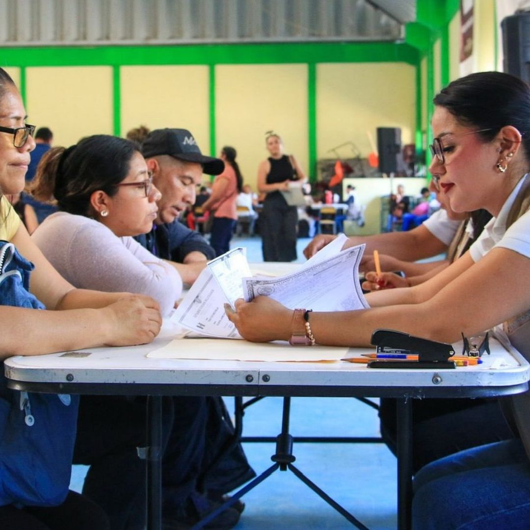 Lista de escuelas donde entregas Tarjetas Beca Rita Cetina el 21 y 22 de marzo 2025