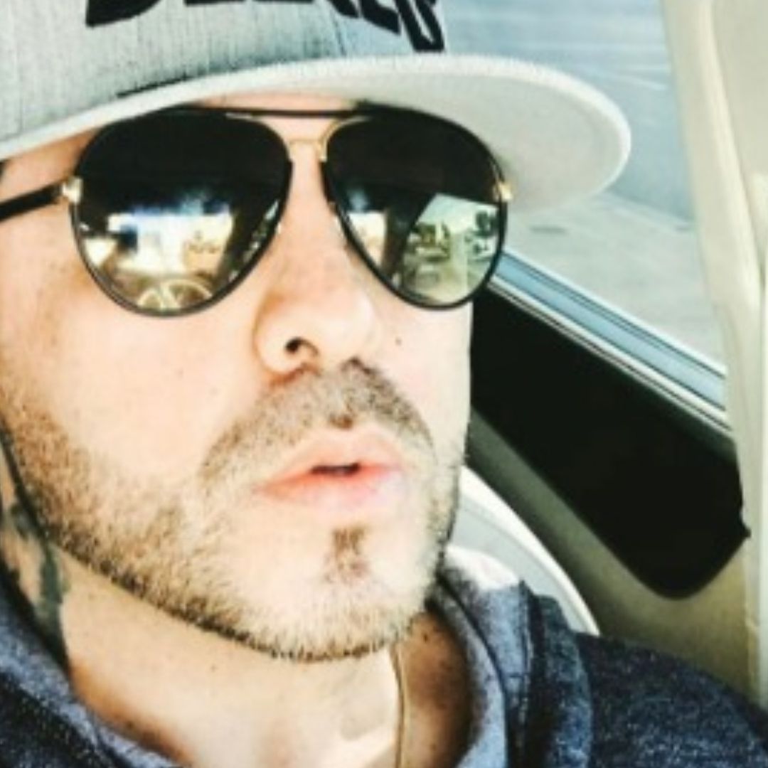 Inicia juicio contra Ángel del Villar productor musical acusado de negociar con el narcotráfico.