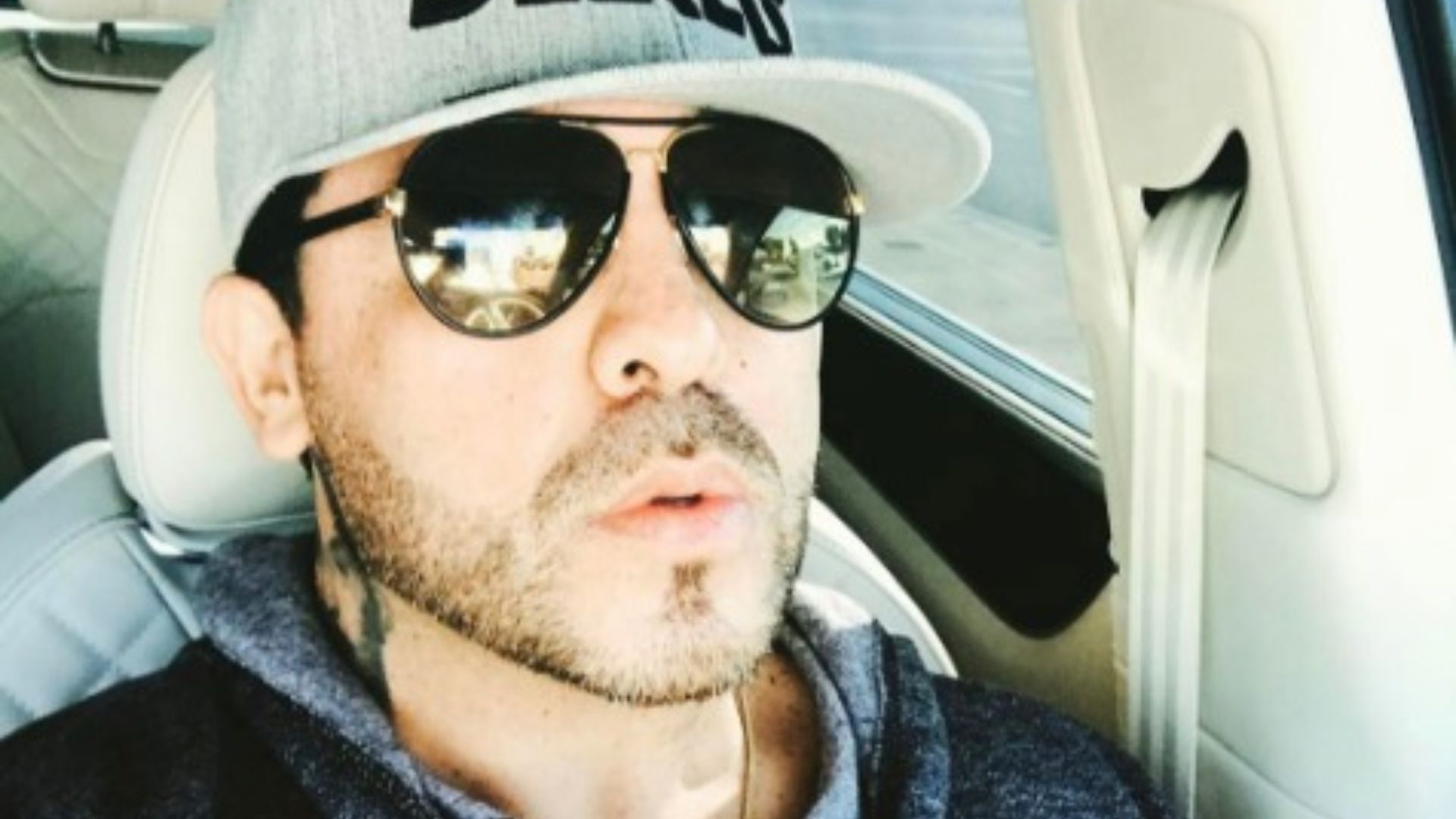 Inicia juicio contra Ángel del Villar productor musical acusado de negociar con el narcotráfico.