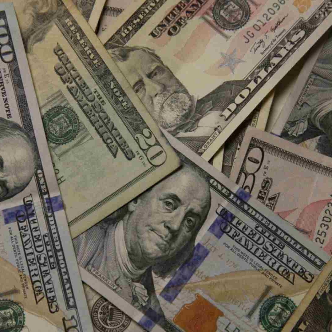Dos mujeres llevan cadáver de hombre a banco en Ohio, EUA, para retirar su dinero