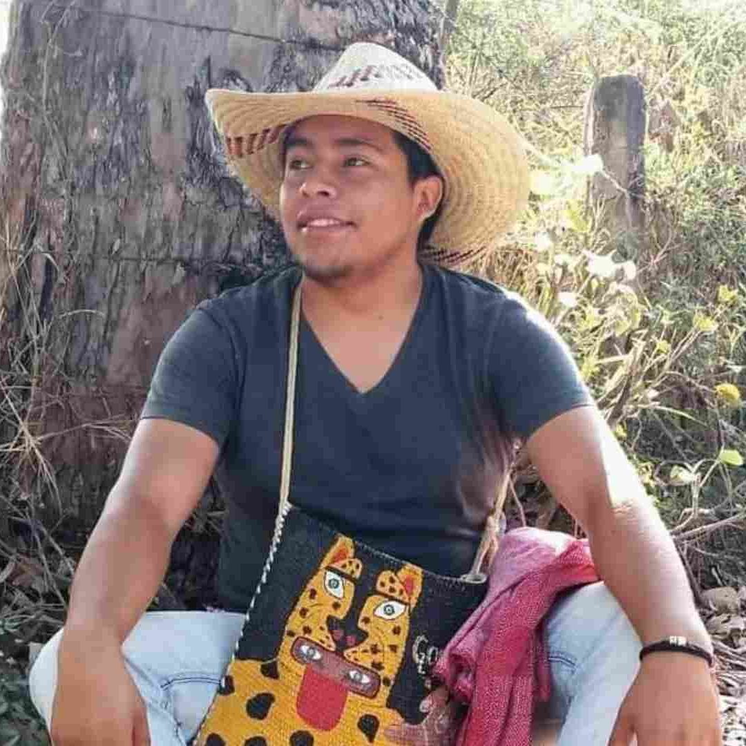 Dan el último adiós a normalista asesinado en Guerrero