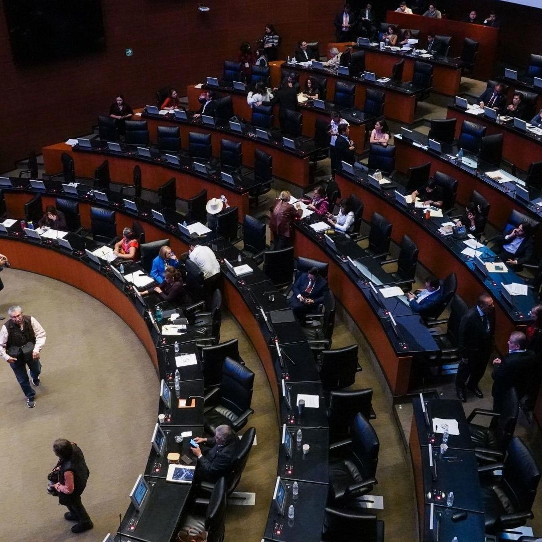 Debaten en Senado por Teuchitlán y PRI Promueve Destitución de Fernández Noroña