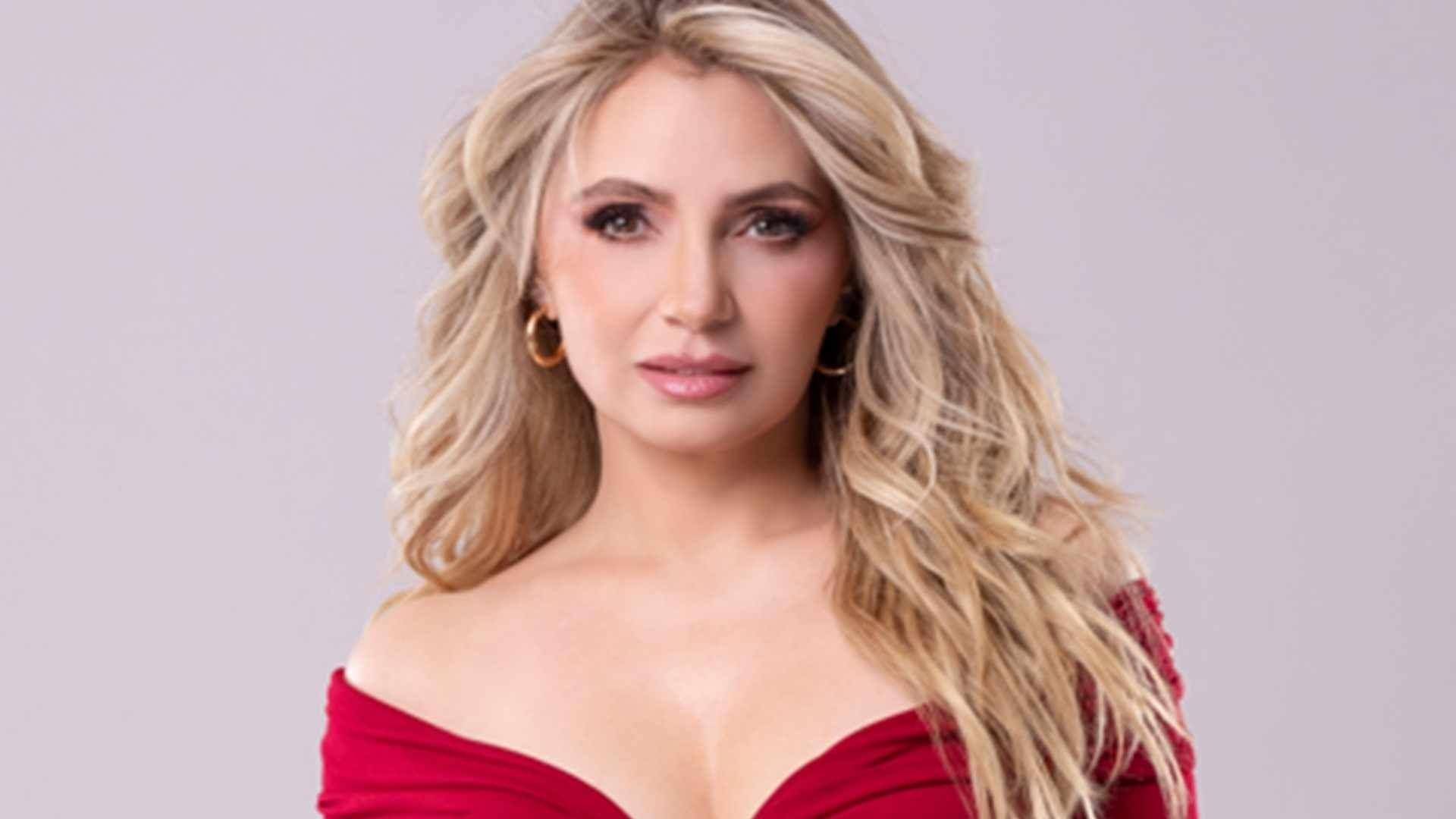 Angélica Rivera protagoniza Con Esa Misma Mirada, una serie de ViX