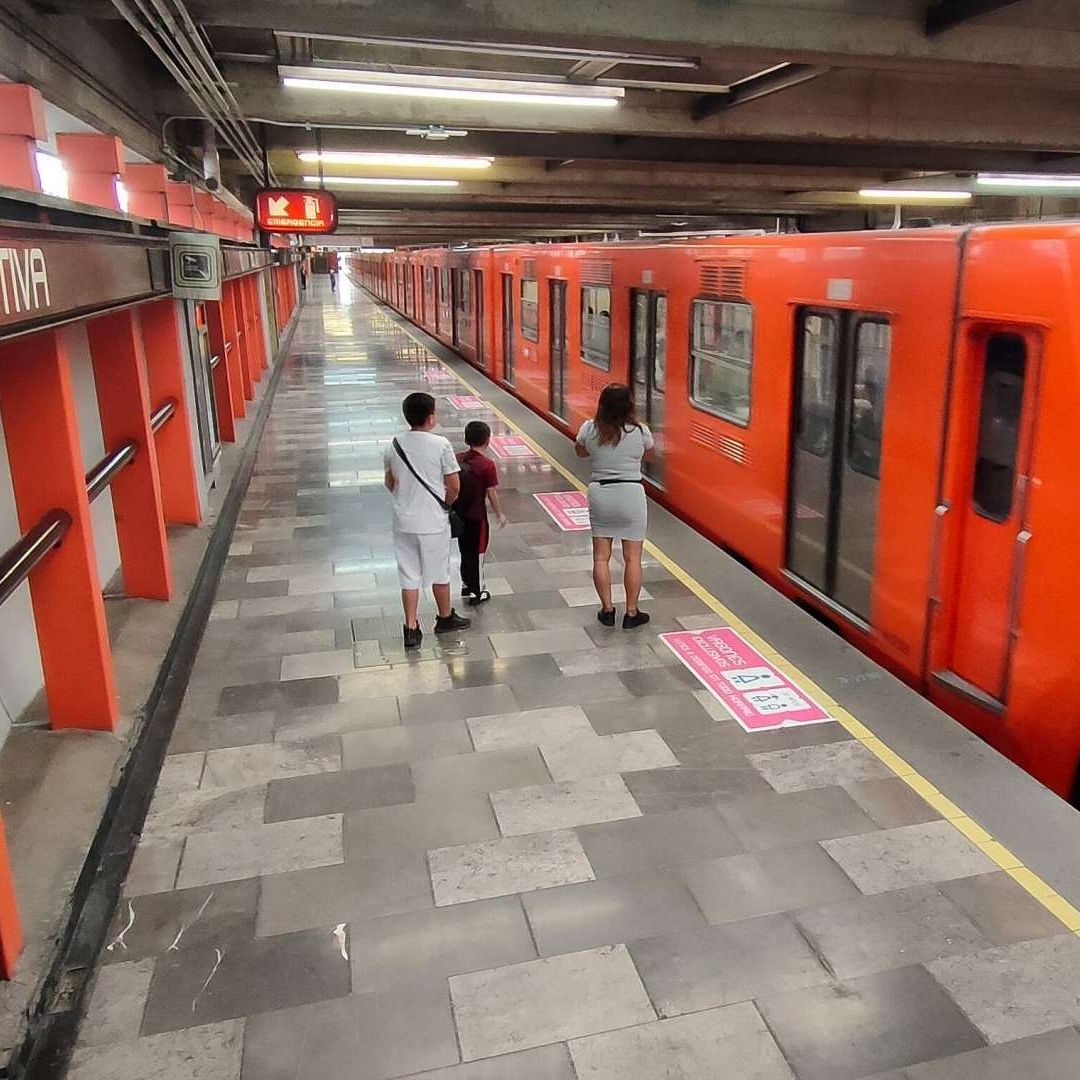 Estas son las opciones de transporte que tienes para llegar a los conciertos de Shakira y J-Hope este fin de semana
