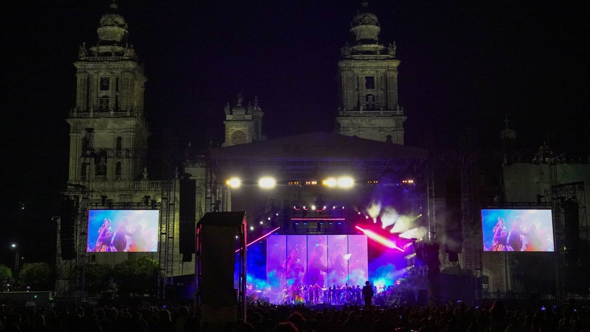 Qué artistas darán conciertos en el Zócalo CDMX hoy 22 de marzo 2025 lista de sonideros y horario del evento