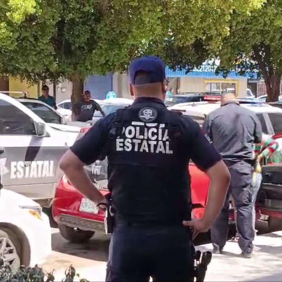 Mujer Dejó a Sus Hijos de 2 y 5 Años Solos Dentro de Auto; Iba al IMSS