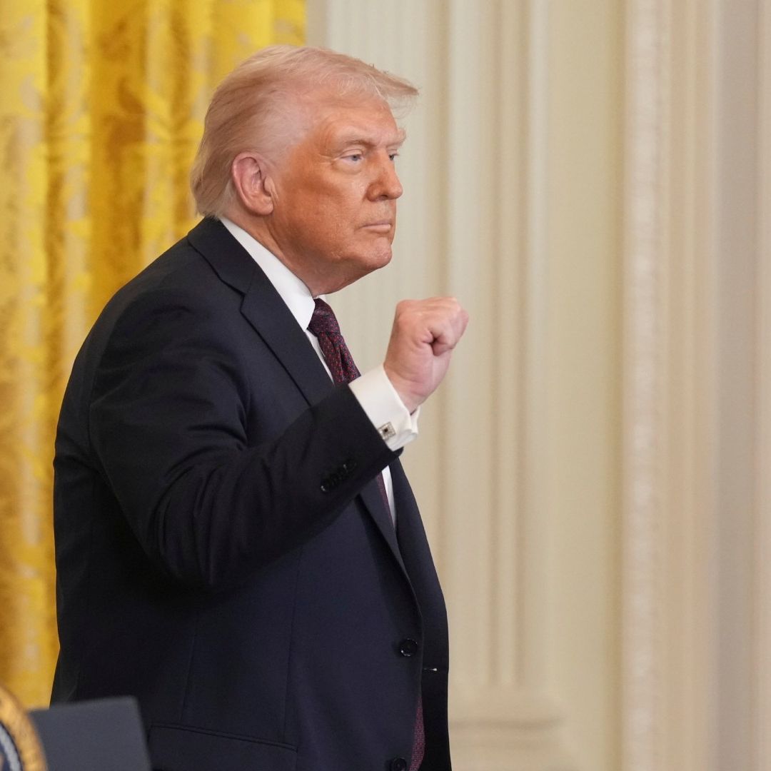 La administración de Trump cometió un error justo cuando acaba de anunciar una campaña para combatir las filtraciones de información delicada.