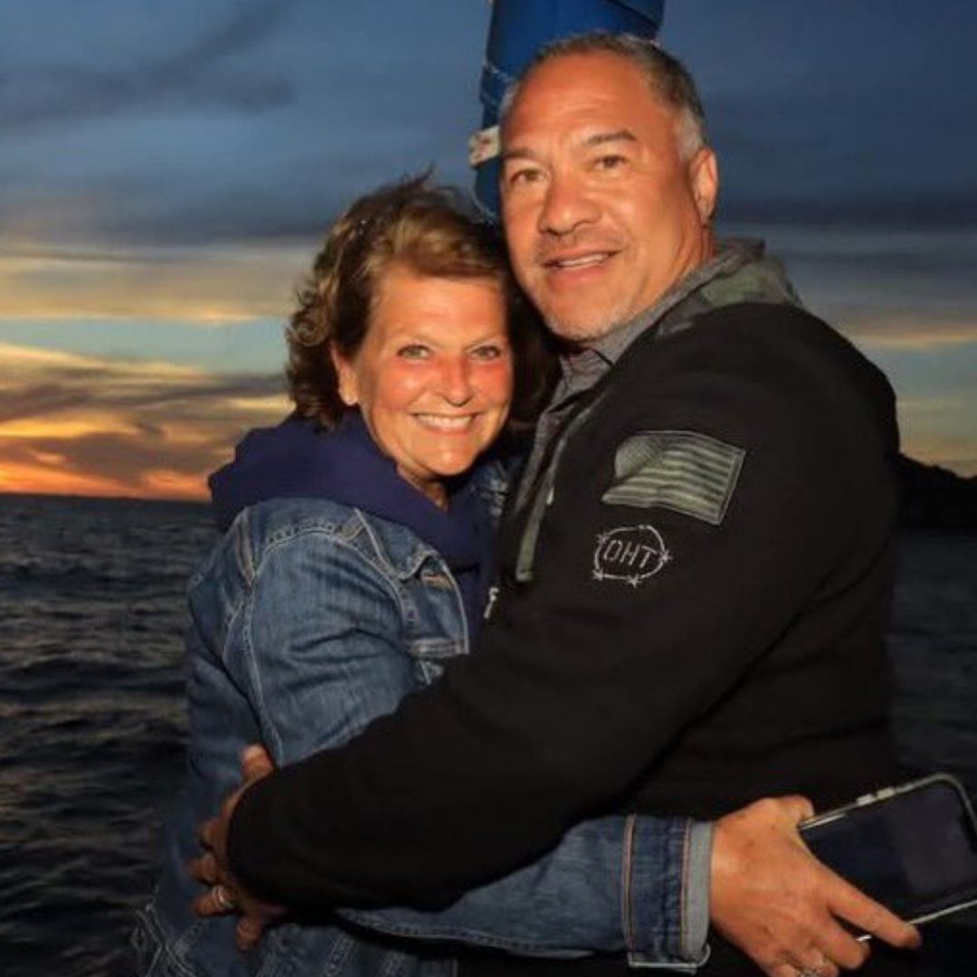 Congresista de EU Pide Ayuda a Trump para Liberar a Pareja Detenida en México por Fraude