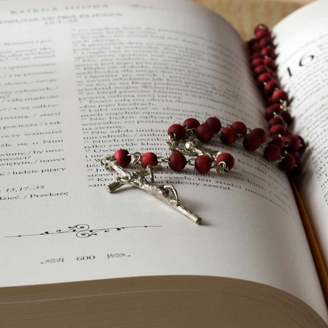 Qué Días No Se Come Carne en Semana Santa y Por Qué, Según la Biblia