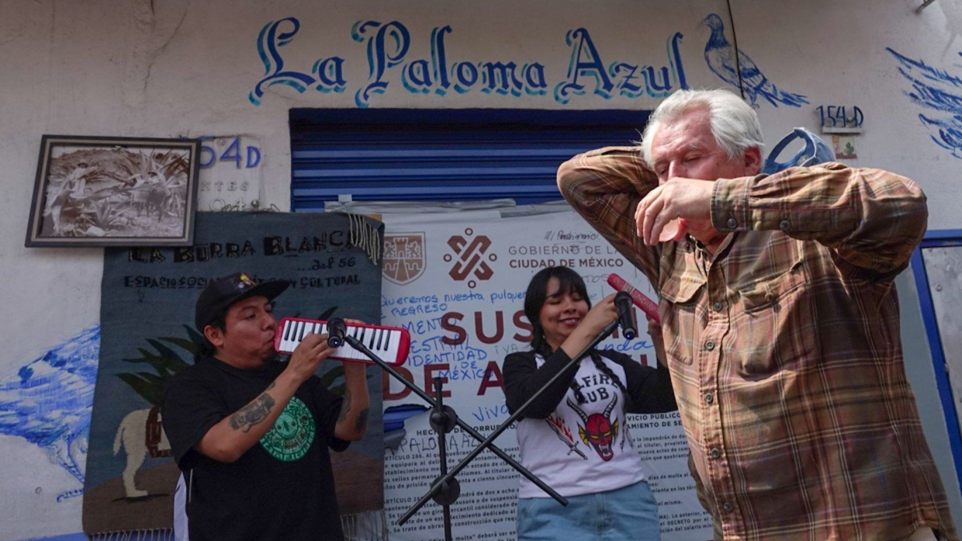 ¿Quieren Cerrar Pulquerías Tradicionales en la CDMX? Esto Dicen Pulqueros y Autoridades