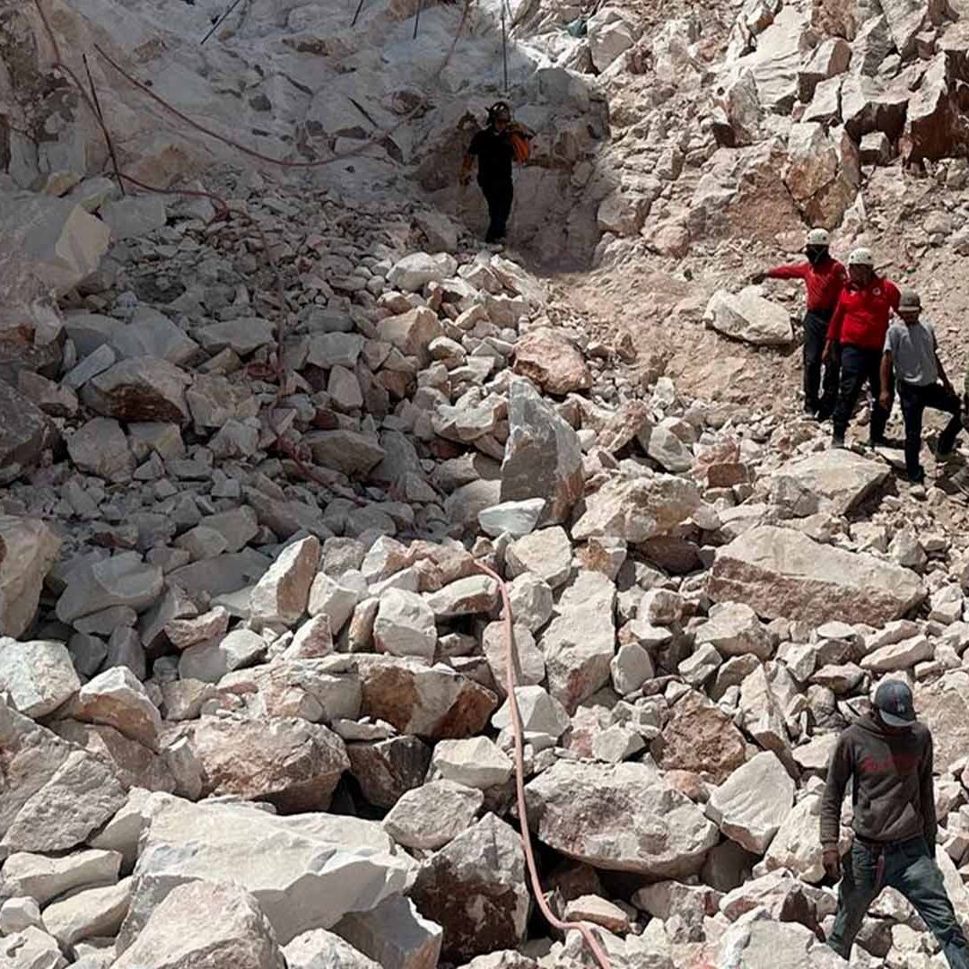 Muere Trabajador Aplastado por Deslave de Rocas en Lerdo