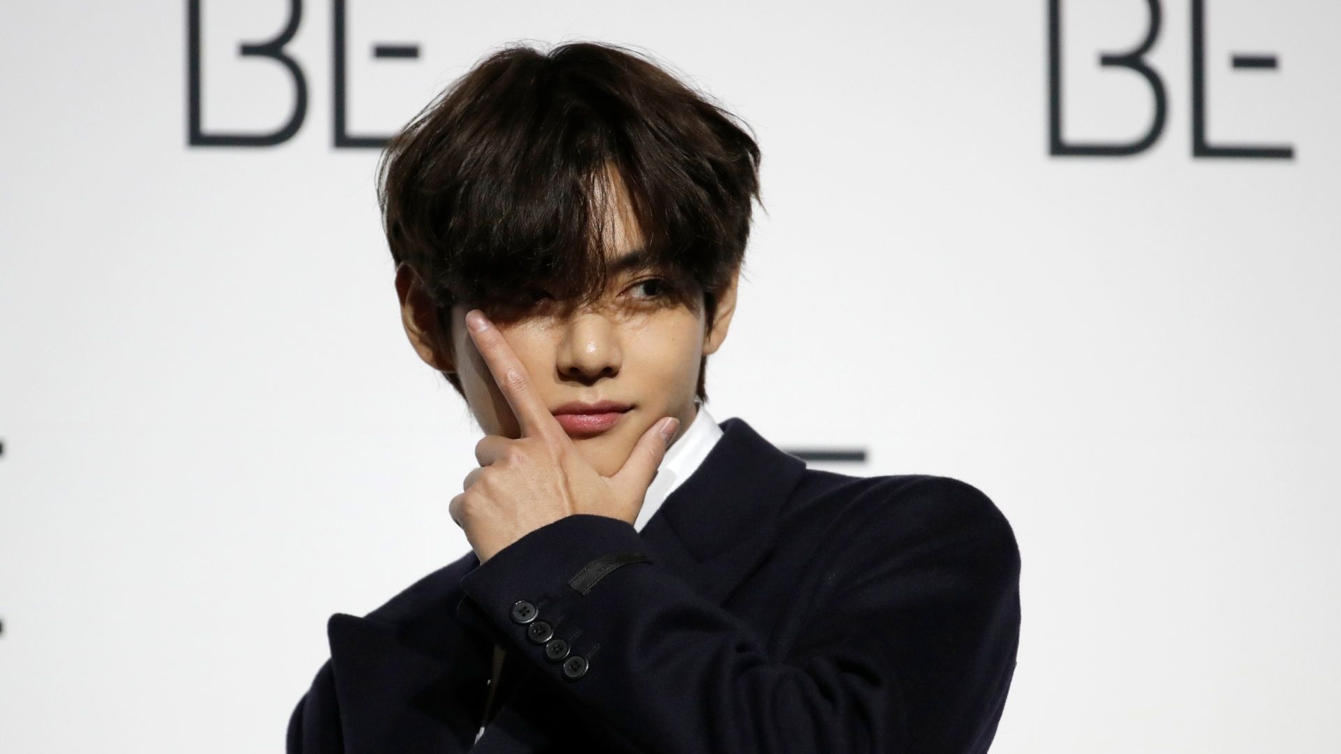 El cantante V, de BTS, durante una conferencia de prensa
