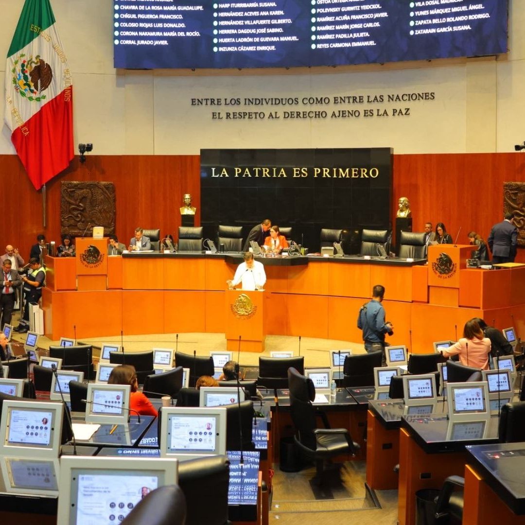 "No Me Acuerdo": Noroña Rinde Informe sobre Su Viaje a Francia; Hace Mutis sobre los Viáticos