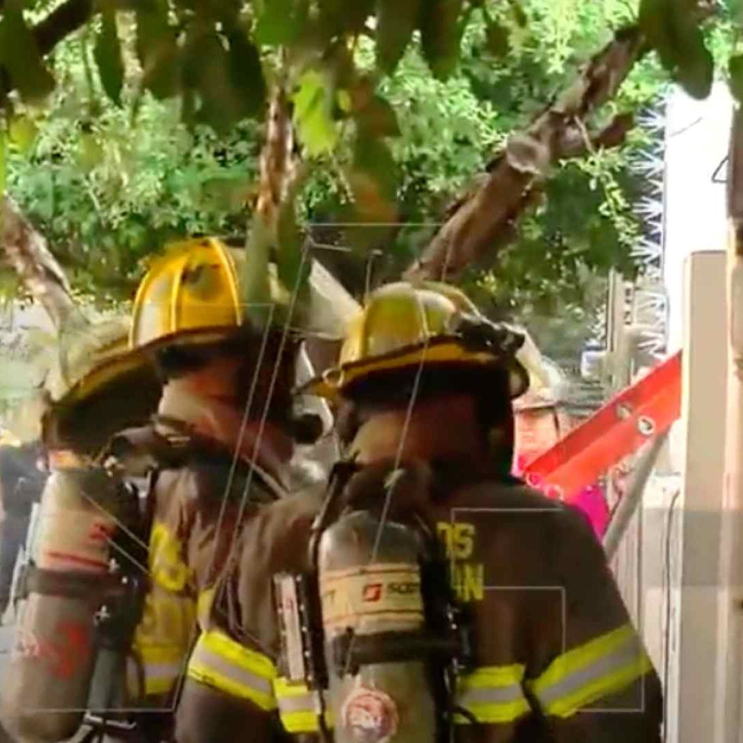 Quema su Casa en la col. Buenos Aires en Monterrey y la Detienen