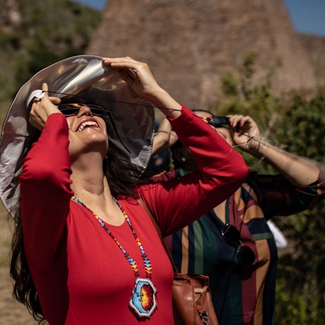 Precauciones para ver el eclipse solar del 8 de abril 2024 en México