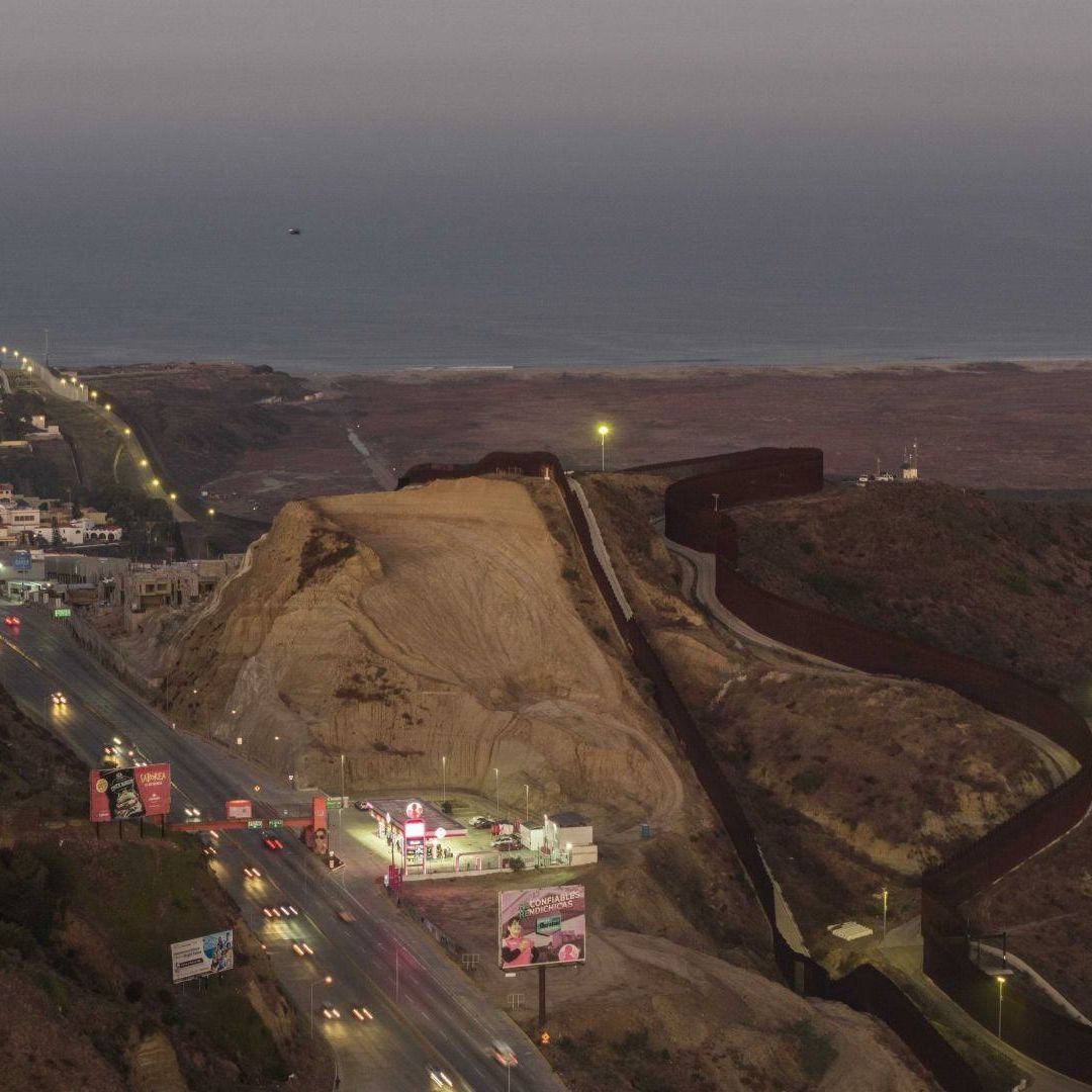 EUA Construye Muro que Podría Causar "Inundaciones Catastróficas" en Tijuana