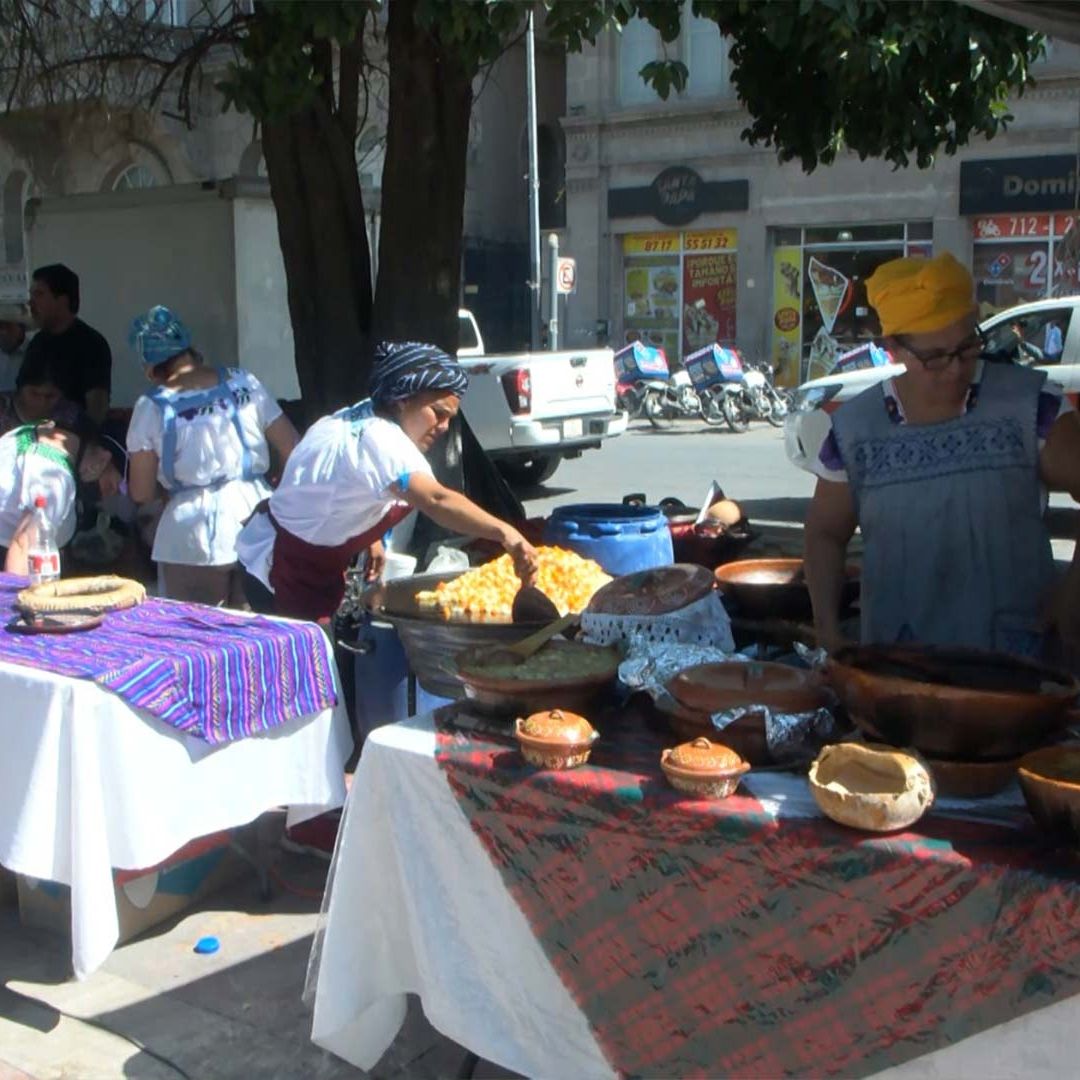 Estafan a Expositores de Michoacán con Falso Festival del Globo en Torreón