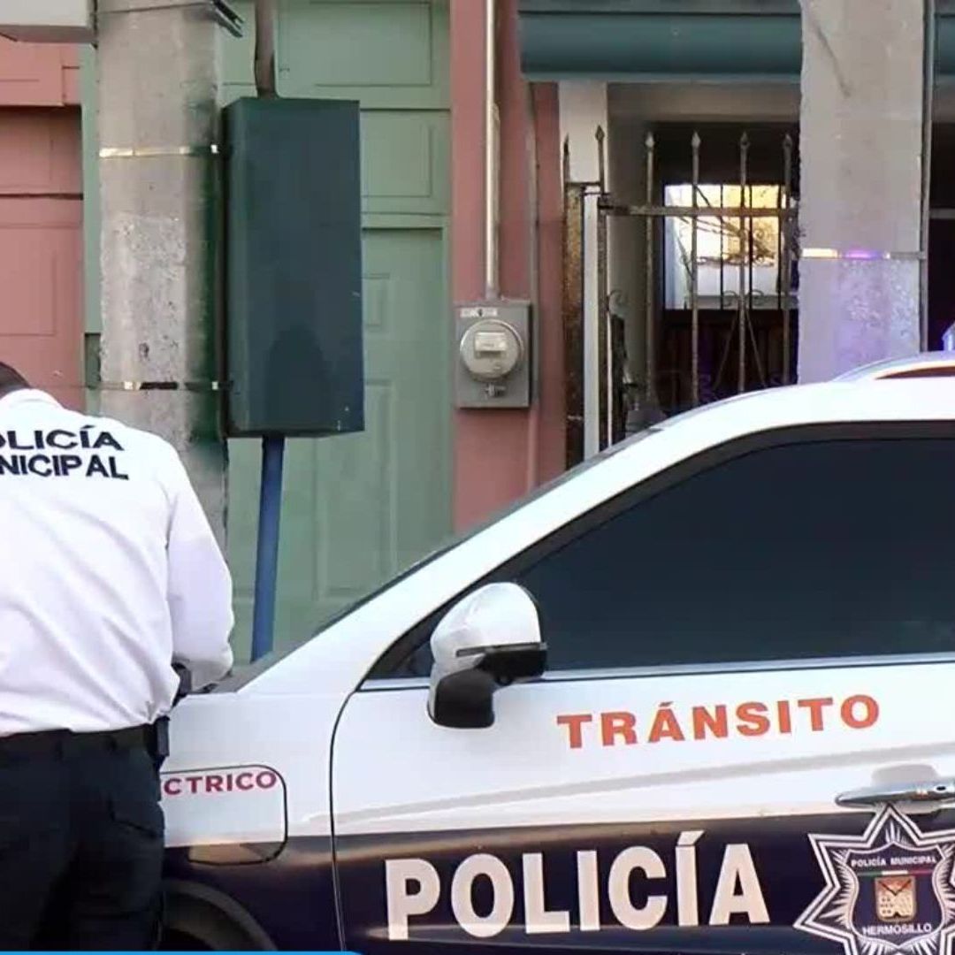 Detienen a Dos Menores de 15 y 16 Años Armados con Machetes al Norte de Hermosillo