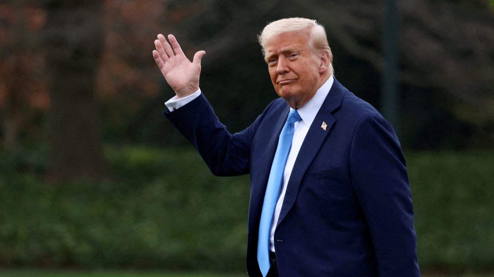 Donald Trump no descarta tercer mandato en EUA