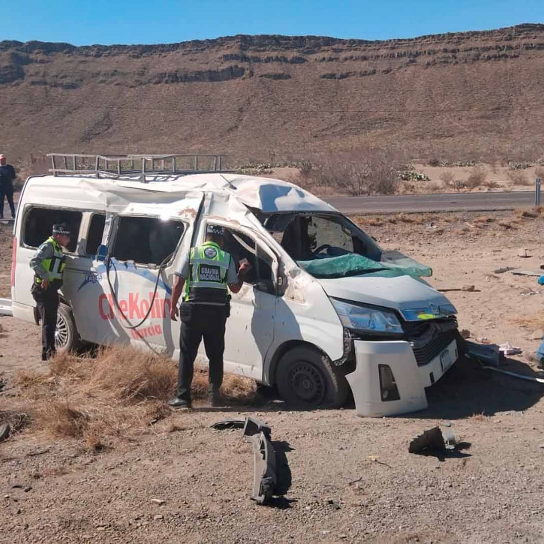Mueren Abrazados Madre y su Hijo en Accidente en Autopista Torreón-Saltillo
