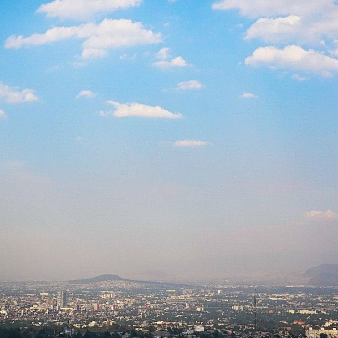 Reportan mala calidad del aire en alcaldías de la Ciudad de México.