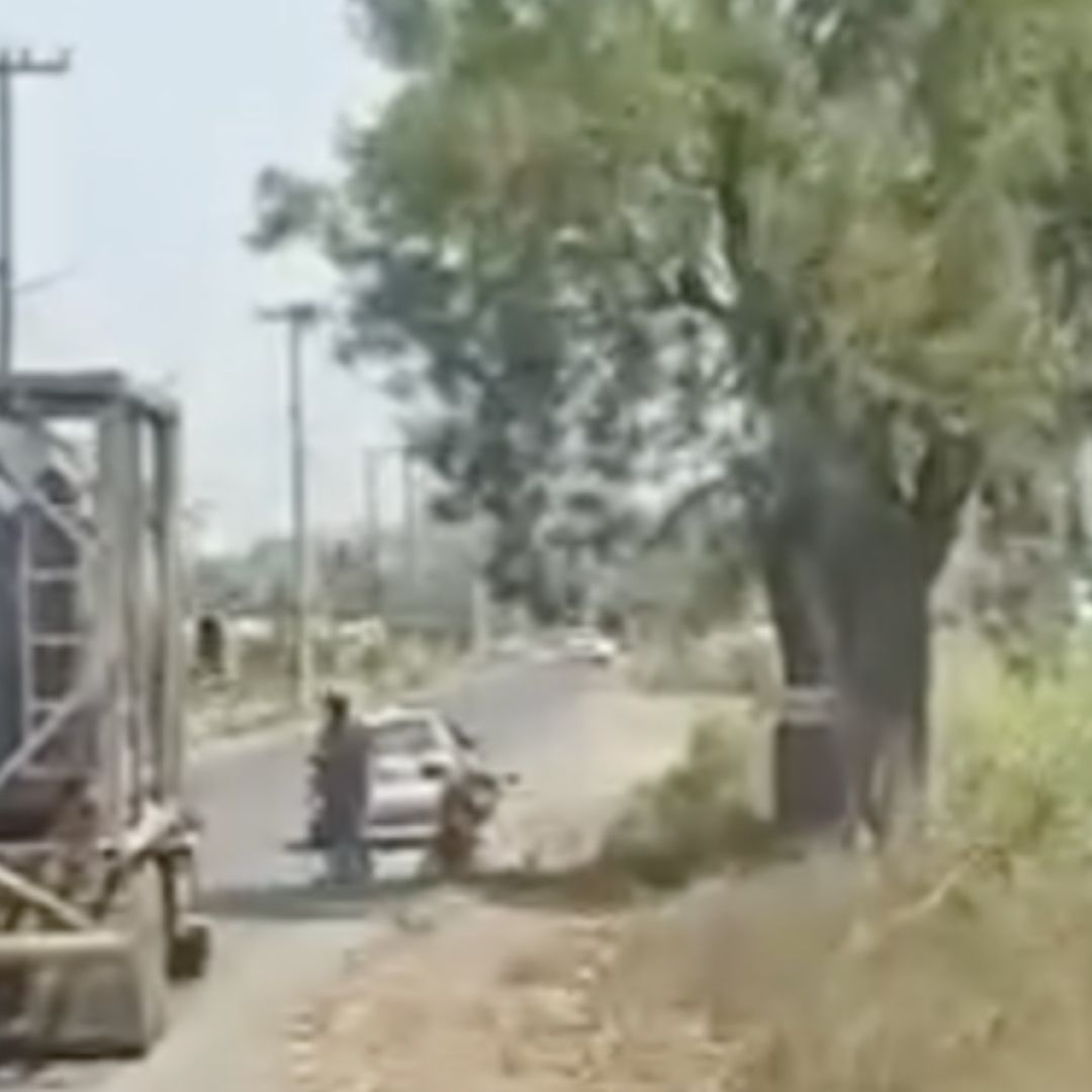 Testigos de los hechos relataron que los presuntos agresores tras el ataque armado, huyeron con rumbo a la carretera Cardel-Palma Sola.