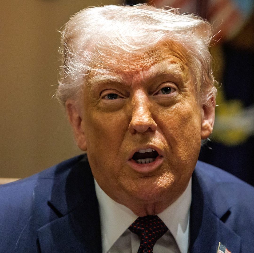 Donald Trump dice no haber escuchado quejas de automotrices por aranceles