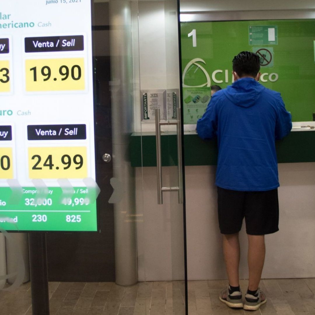 Hay bancos jueves y viernes santo de 2024; estos días abren en semana santa