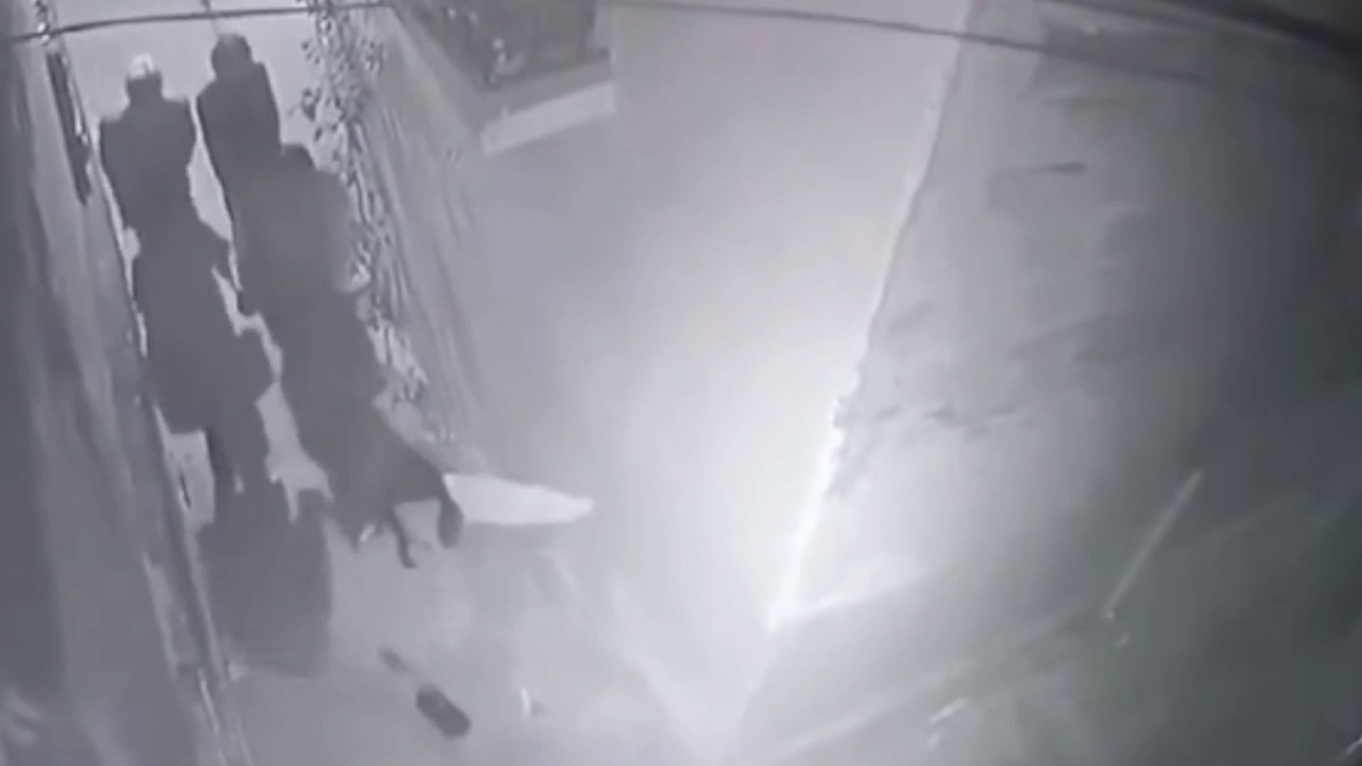 VIDEO Asaltan a Estudiantes en el Callejón El Refugio en Guanajuato Capital