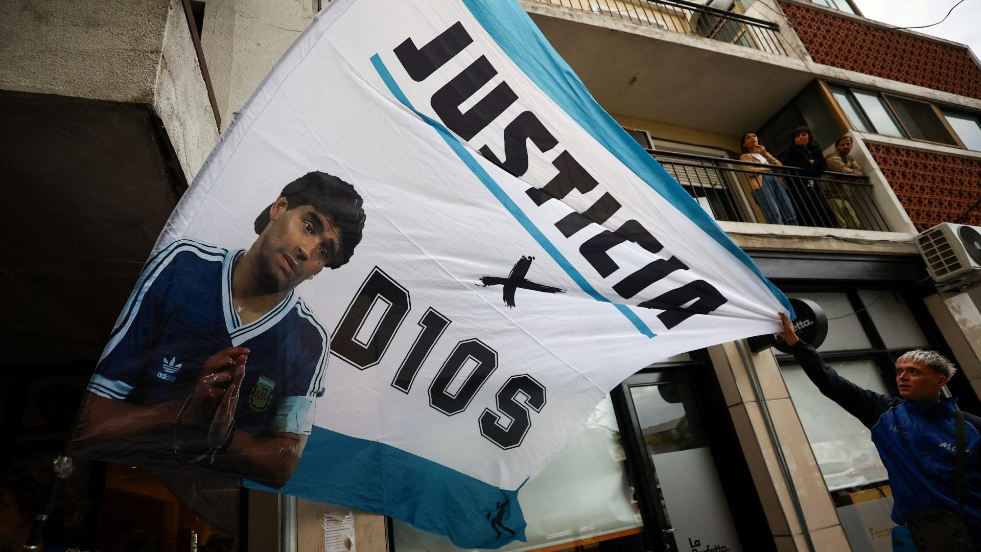 Peritos Aseguran que Maradona Tenía Dañados los Pulmones, Riñones, Hígado y Corazón