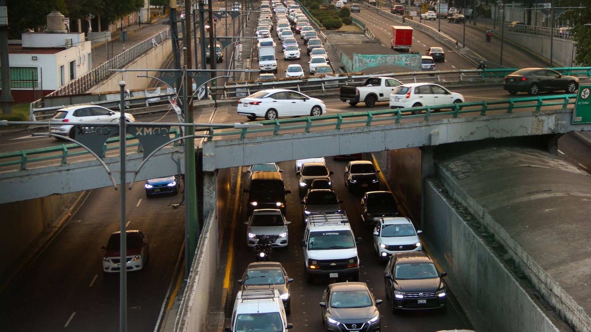 Conoce cómo operará el Doble Hoy No Circula este jueves en caso de que continúe la Fase 1 de Contingencia Ambiental