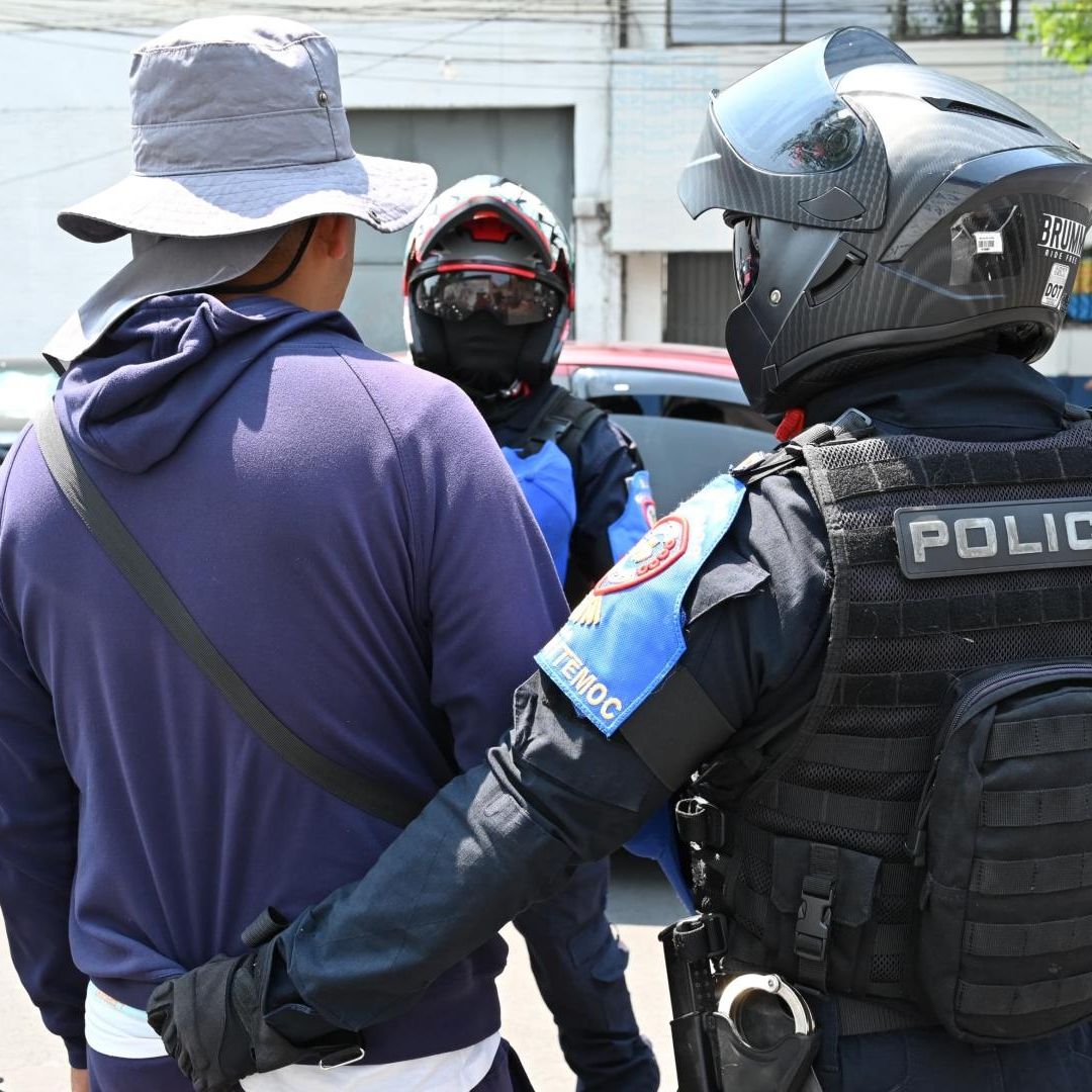 Operativo policial en la colonia Doctores